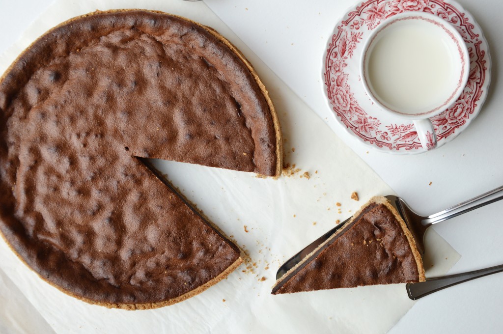 Tarte choco - noisette par plus une miette dans l'assiette