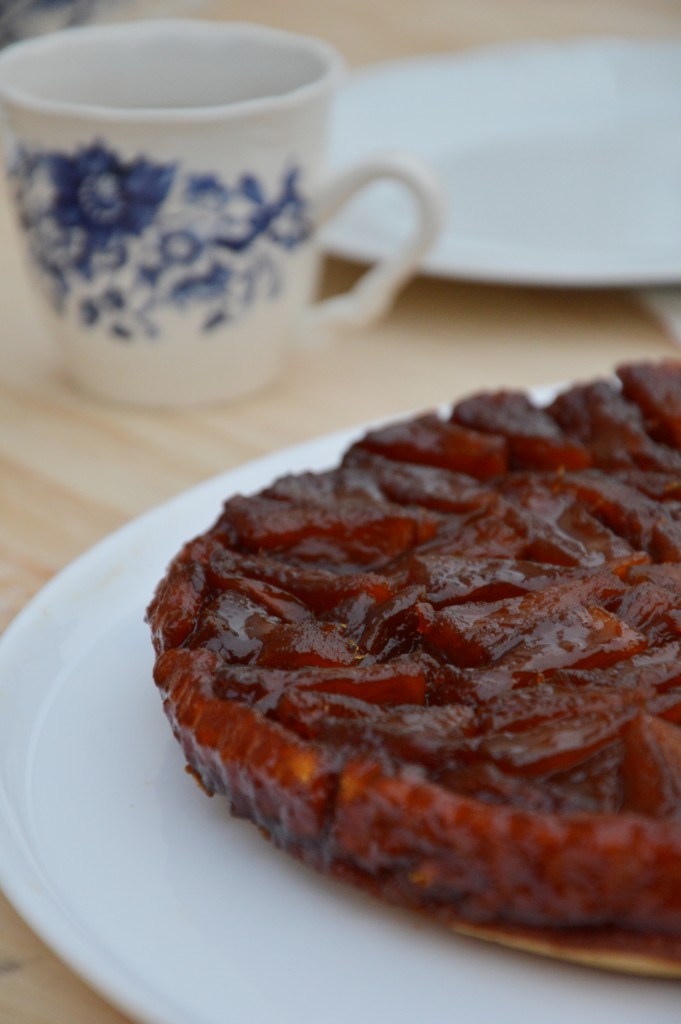 Upsidedown pineapple pie 