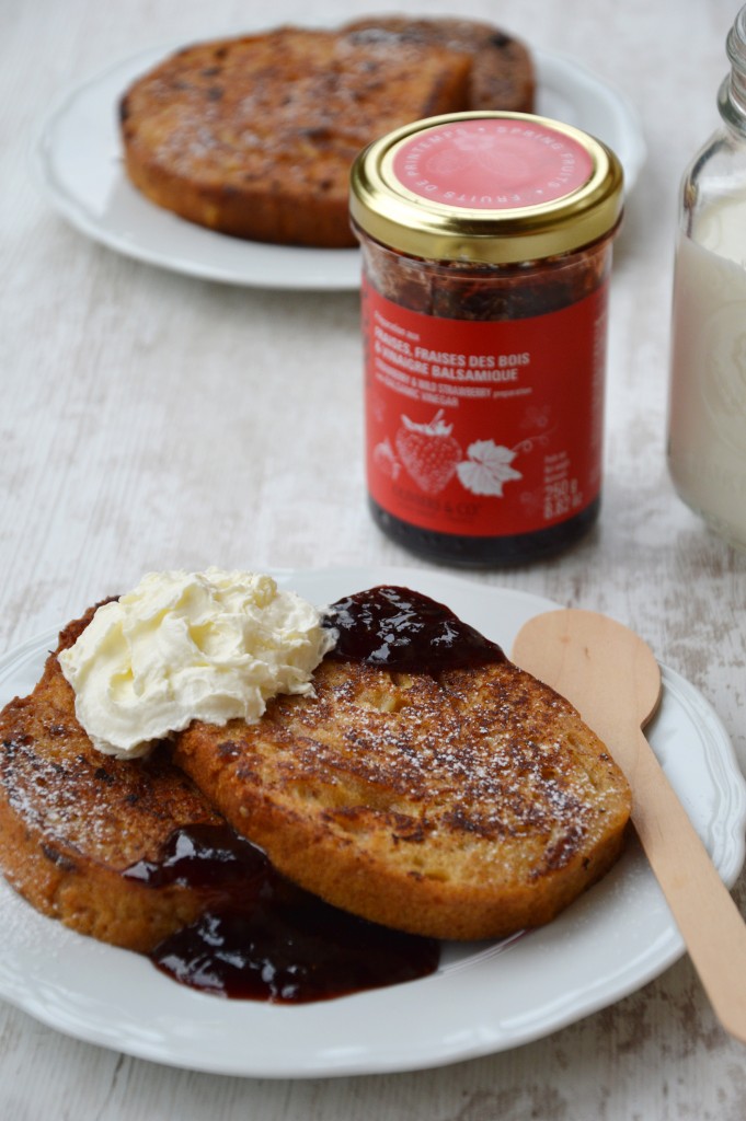 Pain d'épice perdu, confiture fraise,fraise des bois, vinaigre balsamique, chantilly - Plus une miette