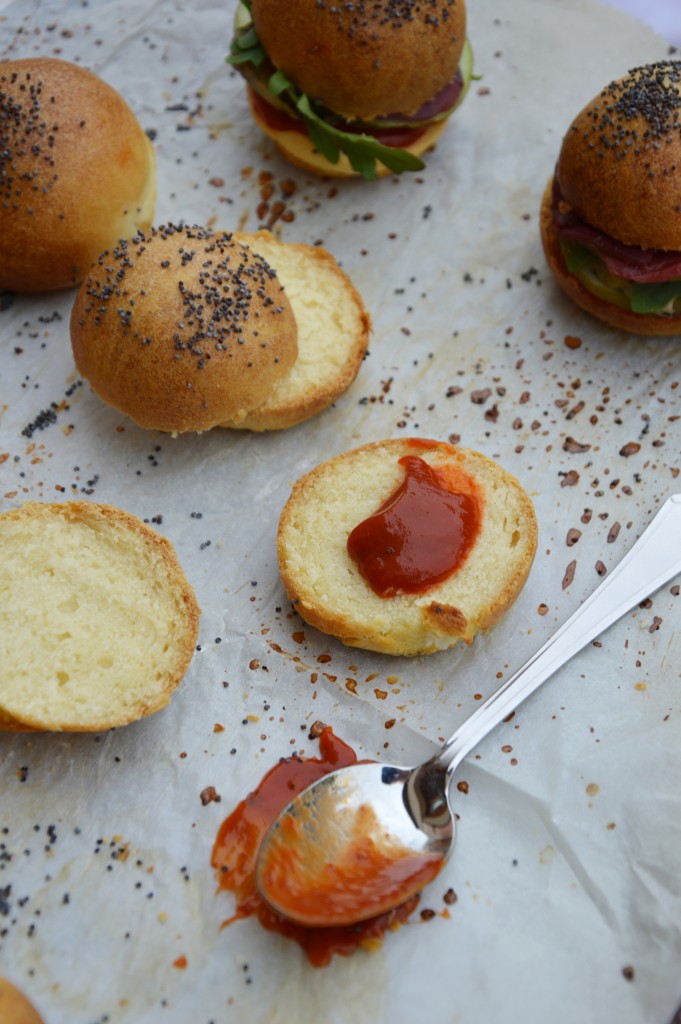 Mini burger - Ketchup - Plus une miette dans l'assiette