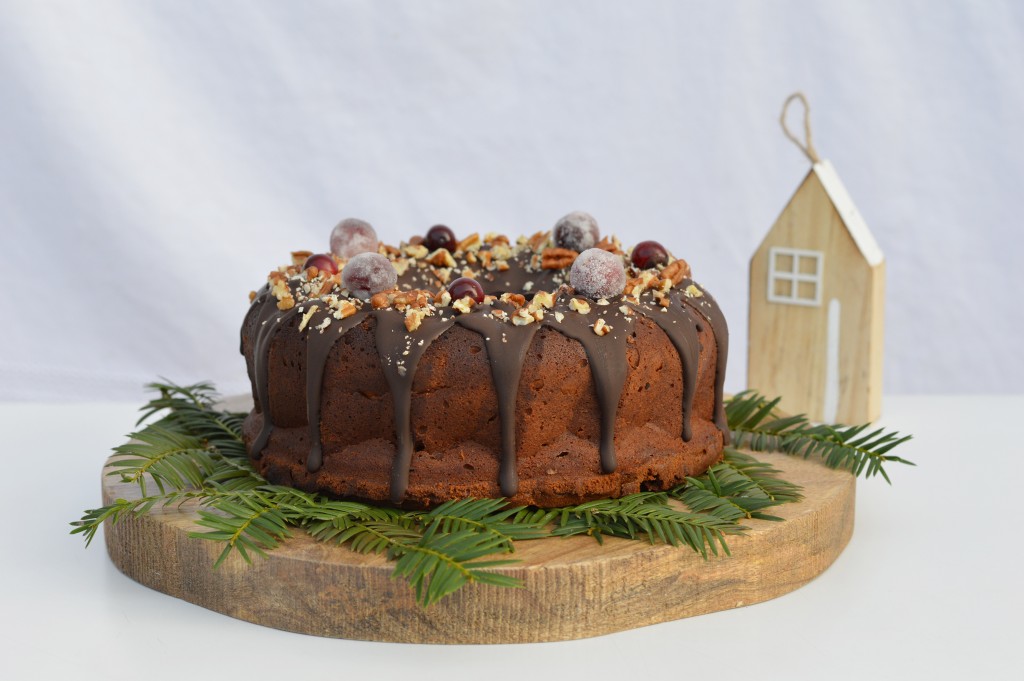 Bundt cake de noël au chocolat / Plus une miette dans l"assiette