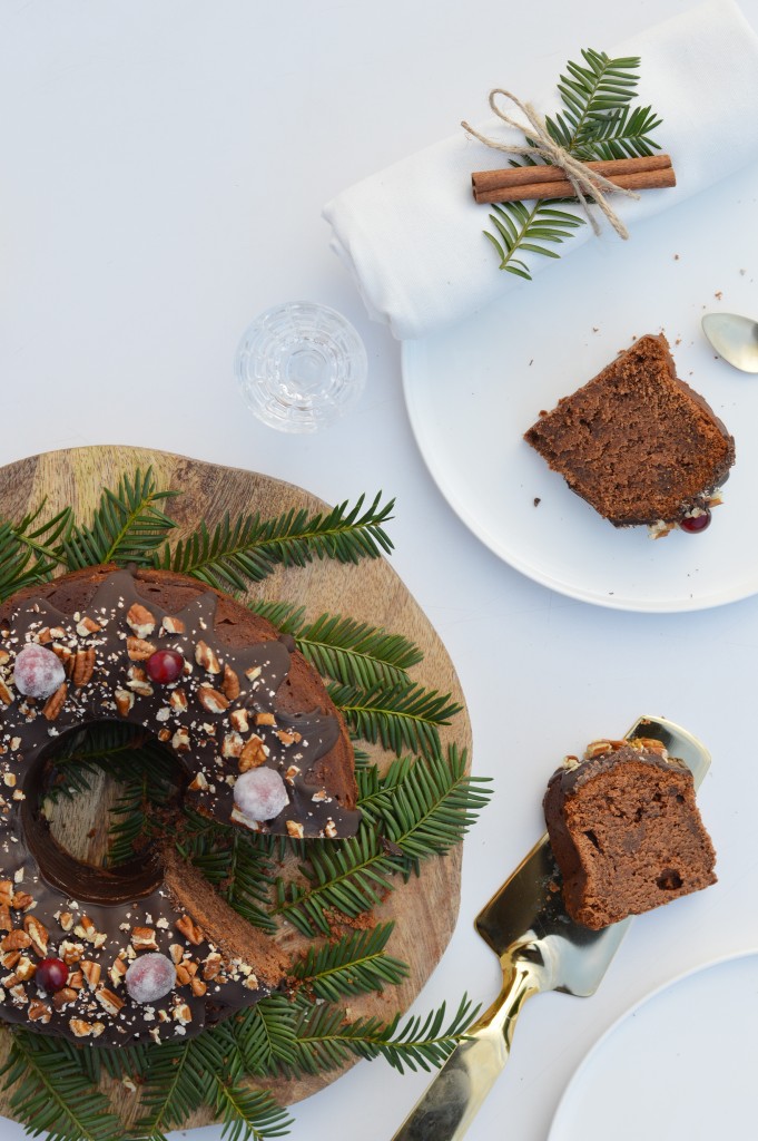 Bundt cake de noël au chocolat Plus une miette dans l'assiette