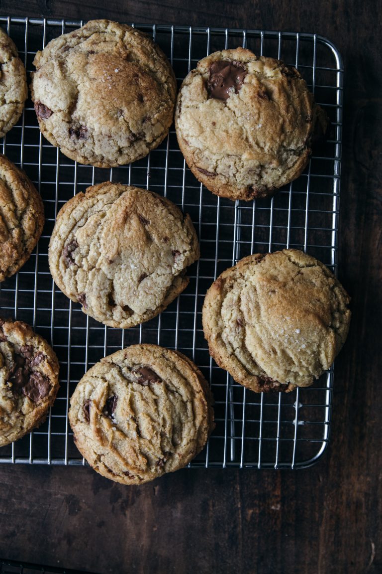 Cookies aux pépites de chocolat et fleur de sel Plus une miette dans l'assiette